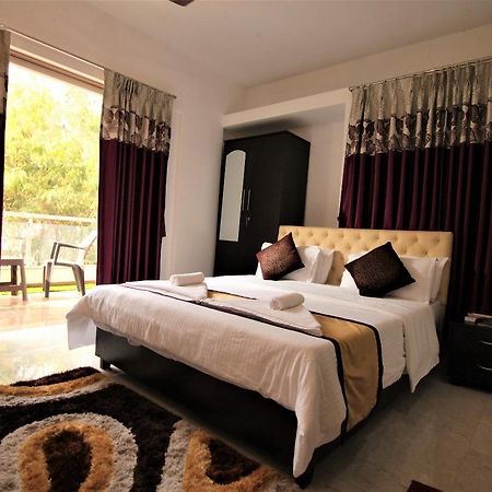 Veridical Hospitality, Baner - Pune Exterior foto